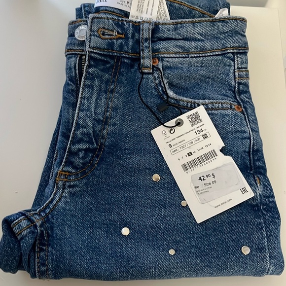 NWT Zara kids jeans, Size 9 , 134 CM. - Picture 1 of 4
